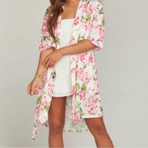 NWOT Show me your Mumu Brie floral robe